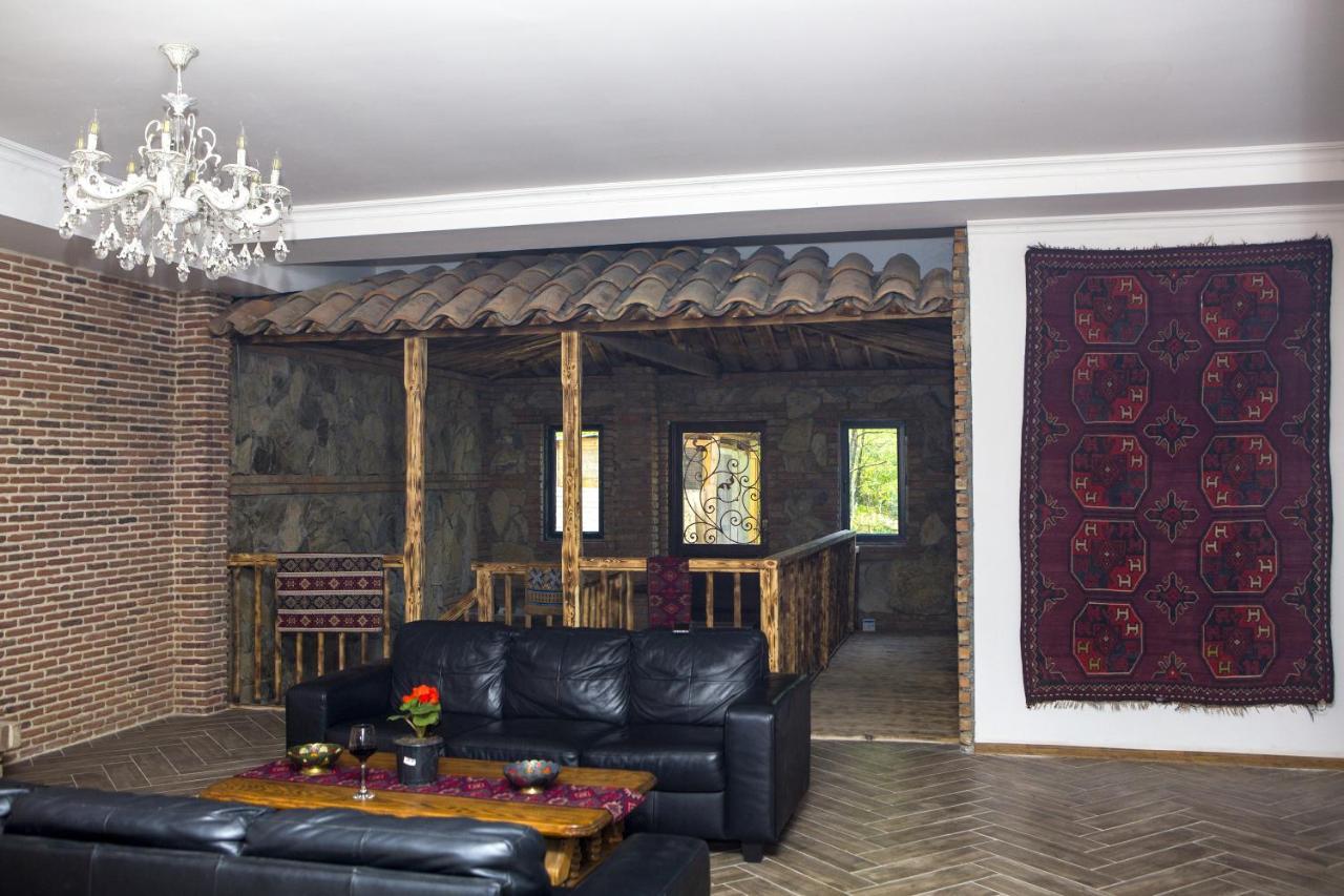 ホテル Bekas Wine Cellar Akhmeta エクステリア 写真